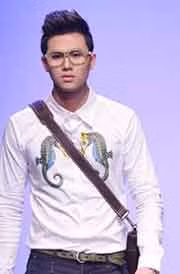 Mẫu nam sân si, chặt chém và cực kỳ thiếu chuyên nghiệp! ảnh 2