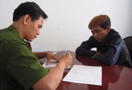 Bắt cóc con để tống tình mẹ ảnh 1