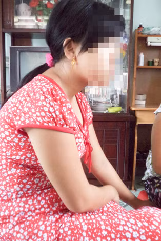 Bé Phương A phổng phao hơn tuổi 15 nhiều.