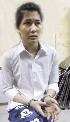 Trâm Anh tại cơ quan điều tra.