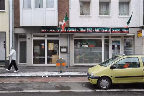 Mafia Italia “nối dài cánh tay” lũng đoạn kinh tế ảnh 1