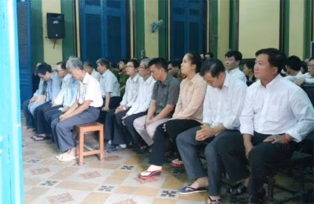 Xét xử vụ lừa đảo chiếm đoạt 120 tỷ đồng tại Agribank Tân Bình - TP HCM ảnh 1