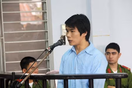 Ngô Tuy Lĩnh tại tòa.