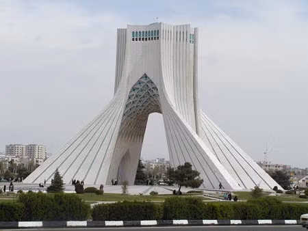 Đài tưởng niệm ở Teheran của Iran.
