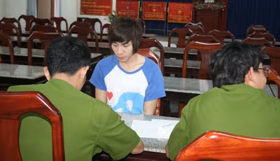 Nguyễn Thành Tài (Tài “hen”) trong trại tạm giam.