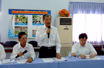 Ông Yan Kun Hsiang, Tổng Giám đốc Công ty Vedan Việt Nam đang "trả giá" cho số tiền "hỗ trợ" người dân TP HCM.