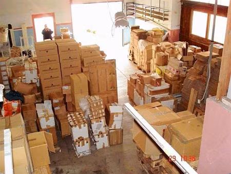 Kho hàng của Tập đoàn Dược phẩm Quốc tế "lậu" tại một ngôi làng ở Đức.