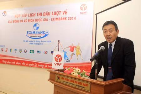 Bầu Trường nghỉ chơi, nhiều cầu thủ Ninh Bình phải tìm việc mới. H.M.