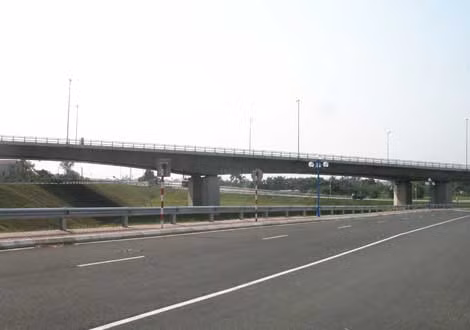 Nhiều công trình hạ tầng giao thông được xây dựng từ vốn vay ODA.
