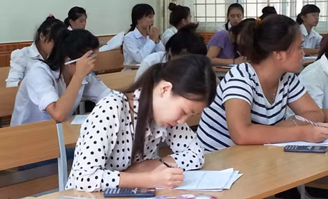 Dư luận kỳ vọng, kỳ thi quốc gia cần những giải pháp kỹ thuật tối ưu để không gây căng thẳng cho xã hội.