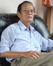 Ông Trương - Người đóng vai dân biểu VNCH để hoạt động điệp báo.