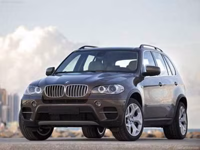 10 mẫu SUV cao cấp nhất trên thị trường ảnh 4