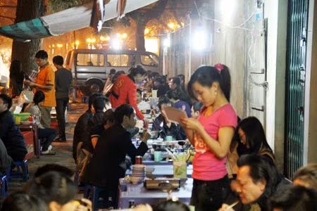Thú ẩm thực đường phố.