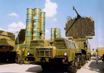 Nga triển khai hệ thống phòng thủ tên lửa S-300 ở Abkhazia ảnh 1