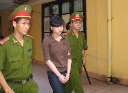 Không gia đình, ở tuổi vị thành niên, My “sói” đã trở thành tội phạm.