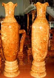 Đại gia vung tiền chơi ngọc nghiến ảnh 2