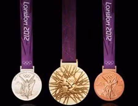 Huy chương Olympic và những khoản tiền thưởng khổng lồ ảnh 1