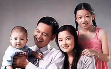 Gia đình nghệ sĩ Phạm Cường – Thu Quế.