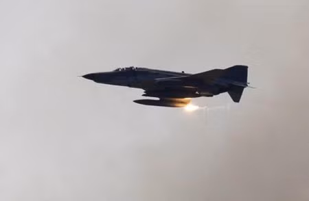 Syria bắn rơi máy bay Thổ Nhĩ Kỳ: NATO làm to chuyện ảnh 2