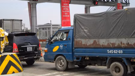 Cầu Phú Mỹ "bị" trả lại cho TP HCM: Lãi vơ vào, lỗ đẩy ra ảnh 1