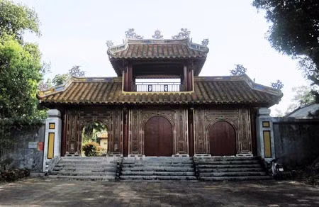 Bí ẩn hầm cất giấu bạc của Vua Minh Mạng ảnh 1