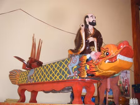 Năm Căn cổ tự và truyền thuyết Phật sống Cử Đa ảnh 2