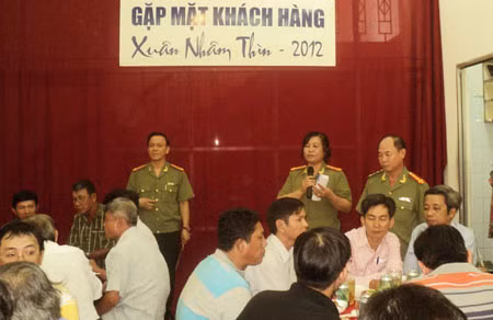 Báo CAND: Gặp mặt khách hàng đầu năm 2012 ảnh 1
