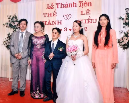 Chuyện tình đẹp như cổ tích ảnh 2