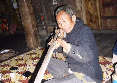 Già làng Hà Hoàng Nhi rèn tay nghề.
