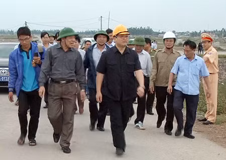 Phó Thủ tướng Hoàng Trung Hải yêu cầu tỉnh Nghệ An thực hiện tốt các biện pháp phòng, chống siêu bão Haiyan.