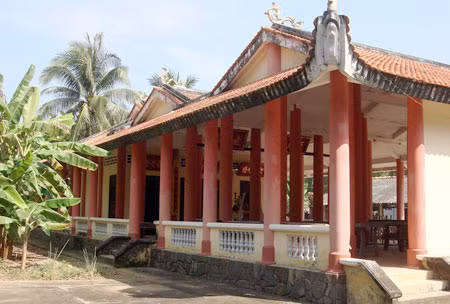 Một góc Đình Rắn.