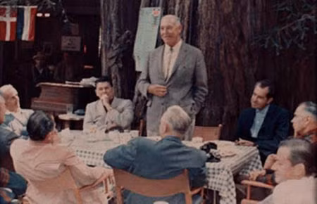 Kỳ họp năm 1967 có mặt cả 2 tổng thống Mỹ tương lai là Ronald Reagan và Richard Nixon, ngồi bên diễn giả chính là Harvey Hancock, Trưởng ban bầu cử kỳ cựu cho các đời Tổng thống Dwight Eisenhower và R. Nixon.
