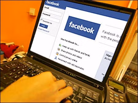 Mạng Facebook có mức tăng trưởng cực nhanh.