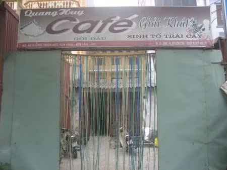 “Tổ quỷ” núp bóng cà phê thư giãn Quang Huy, nơi cháu Lý Thị A. bị lừa bán.