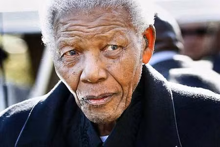 Một trong những hình ảnh cuối cùng của Mandela.