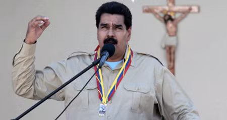 Ngày 30/9, Tổng thống Venezuela Nicolas Maduro tuyên bố trục xuất ba nhà ngoại giao Mỹ vì cho rằng làm gián điệp kinh tế.
