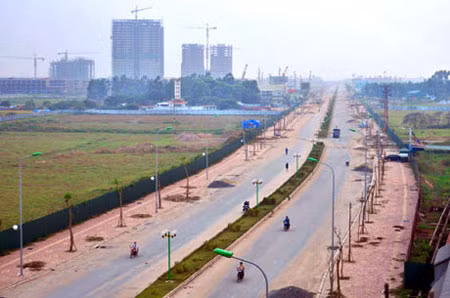 Đường Lê Văn Lương, Hà Nội.