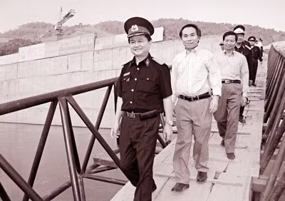 Kiểm tra Thủy điện Khe Bố- Nghệ An.