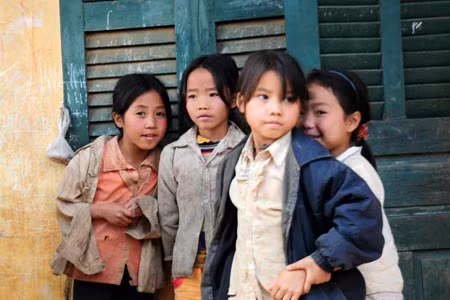 Các em học sinh Trường Tiểu học Po Mậu, Co Mạ, Thuận Châu, Sơn La.