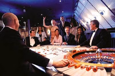 Một bàn quay roulette trong khách sạn Hilton đang... nóng lòng chờ khách.