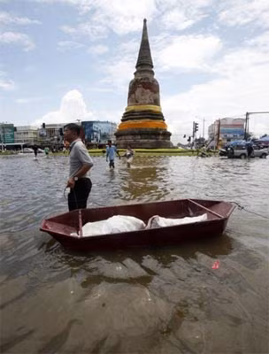 Cảnh lũ lụt tại một số địa phương ở Thái Lan.