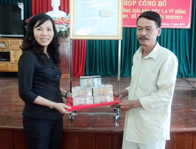 Ông Trương Tấn Tài nhận giải thưởng đặc biệt 1,5 tỉ đồng.