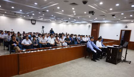 Toàn cảnh phiên xét xử ông Bạc Hy Lai.