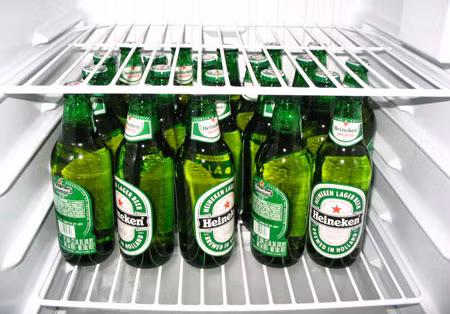 Bia Heineken, loại bia được nhiều kẻ gian làm giả.