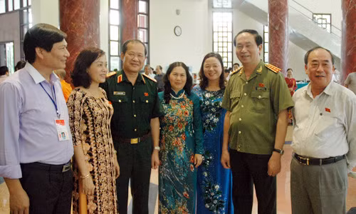 Đảm bảo chặt chẽ trong quản lý và thông thoáng về thủ tục ảnh 1