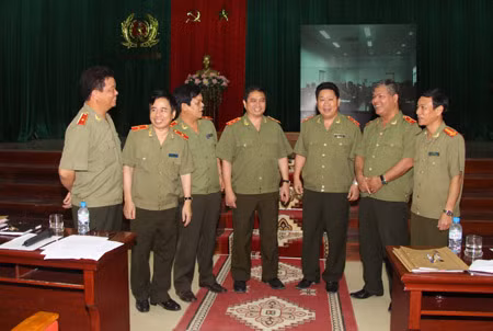 Trung tướng Phạm Minh Chính, Ủy viên Trung ương Đảng, Thứ trưởng Bộ Công an và các đại biểu tại Hội nghị.
