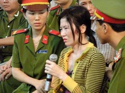 Mã Ngọc Thơm trả lời thẩm vấn trước tòa