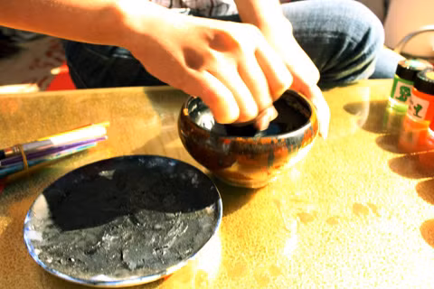 Nghiền mực Tàu…