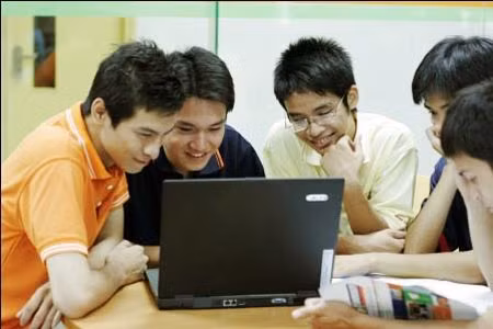 FPT Polytechnic đào tạo nghề có tính thực tiễn cao. Ảnh minh hoạ.