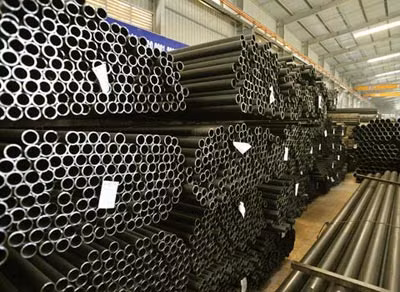 Lượng thép tiêu thụ trong tháng 8 có thể giảm. Ảnh: VNE.
